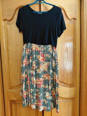 Smallshow Women's Short Sleeve Nursing Dresses for Breastfeeding